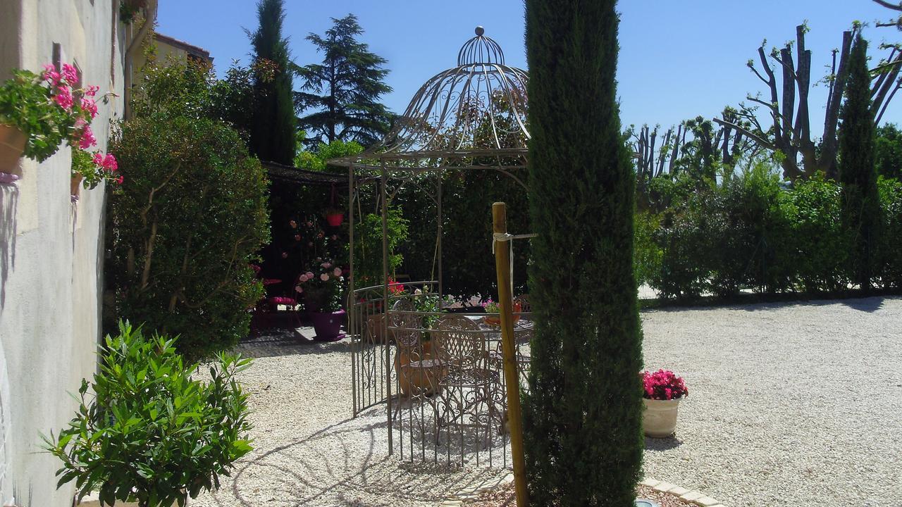 Mas De L'Air - Maison De Charme Bed & Breakfast Noves Exterior photo
