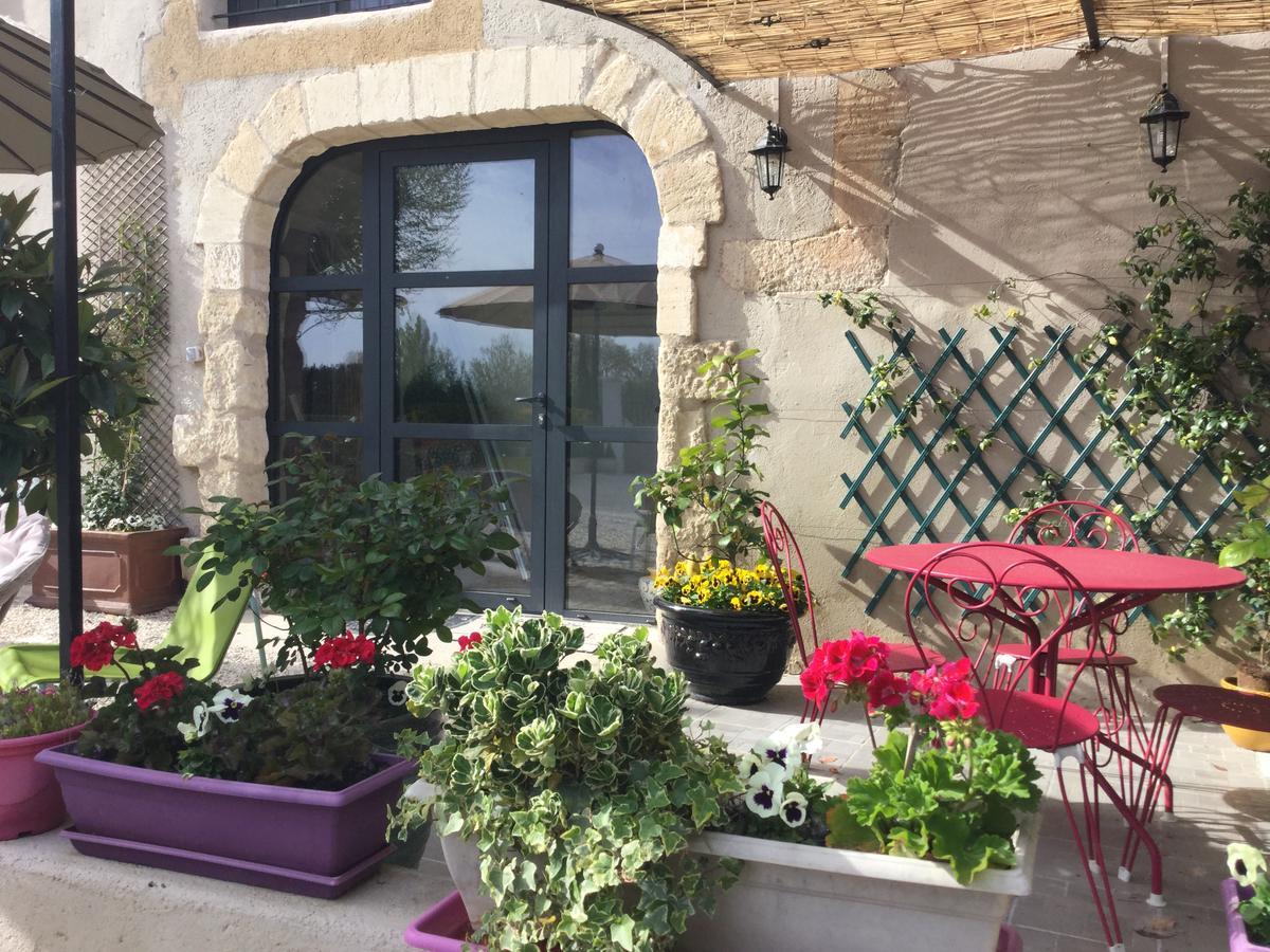 Mas De L'Air - Maison De Charme Bed & Breakfast Noves Exterior photo